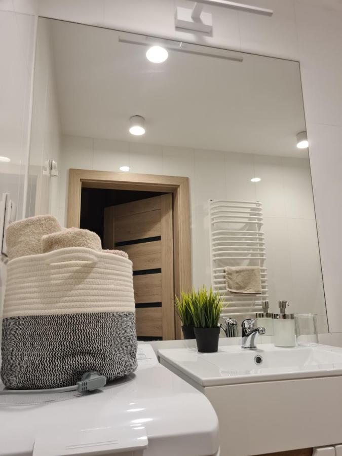 Mostowa 23 Hugo Apartment, Self Check-In 24H, Free Parking, Air-Conditioning Poznań Exterior foto